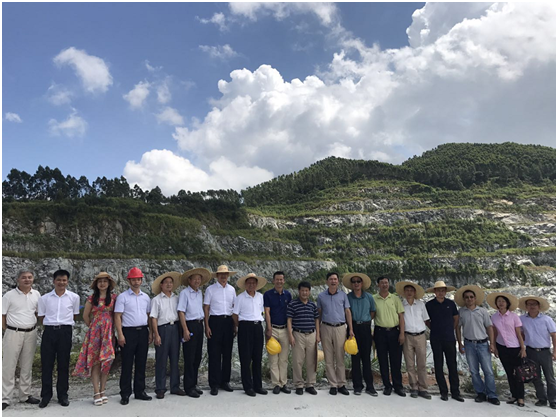 廣東省省政協(xié)“加強礦山、石場復綠和管理，建設(shè)美麗廣東”提案督辦組來燊泰基調(diào)研